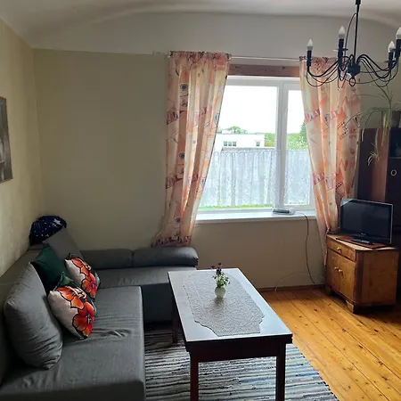 Kahri Accomodation *