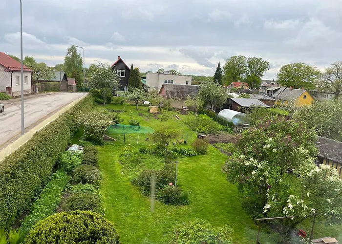 Kahri Accomodation *