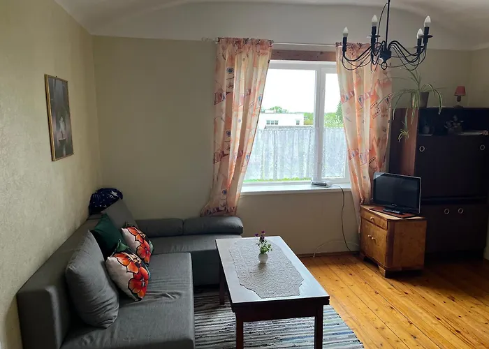 Kahri Accomodation *